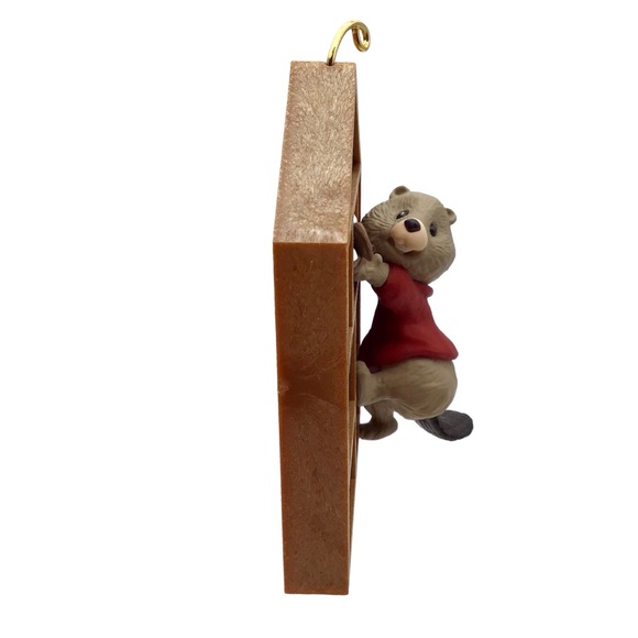 Hallmark 1995 “Collecting Memories” Ornament - Picture 2 of 13